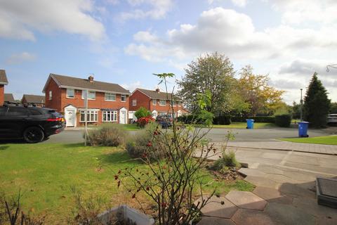 3 bedroom semi-detached house to rent, Egdon Close, Widnes, WA8