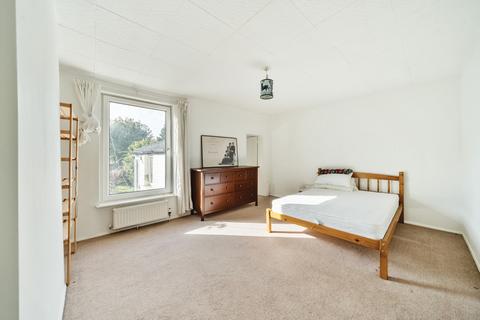 164 Burrage Road, London, SE18 7LA