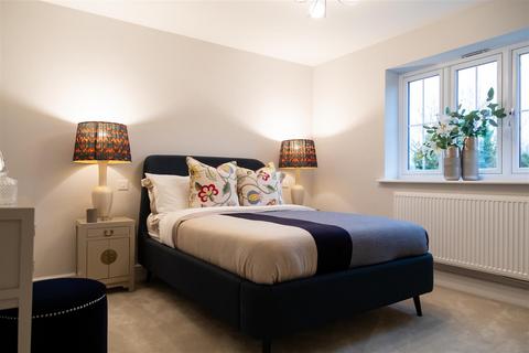 4 bedroom detached house for sale, Tring Road, Wilstone, Tring
