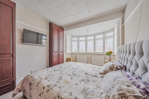 102 Berkeley Road, London, NW9 9DG