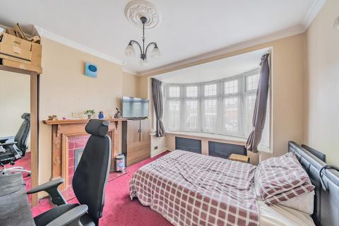 102 Berkeley Road, London, NW9 9DG