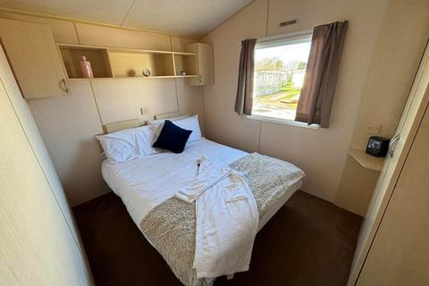 3 bedroom static caravan for sale, Sand le Mere Holiday Park