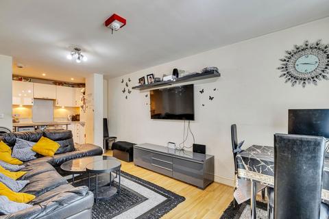 2 bedroom flat for sale, London Road, Croydon CR0