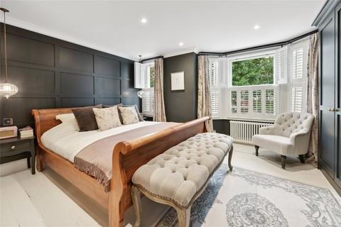 4 bedroom terraced house for sale, Shuttleworth Road, London, SW11