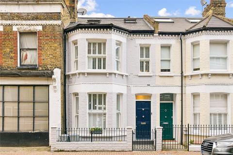 4 bedroom terraced house for sale, Shuttleworth Road, London, SW11