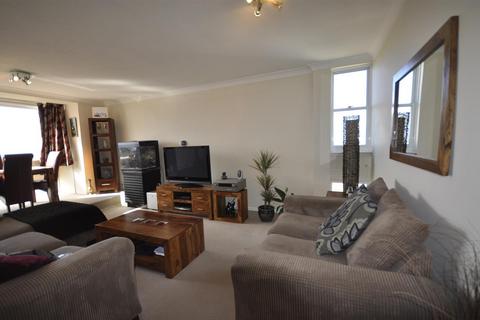 2 bedroom flat to rent, 30 CleevemontEvesham RoadCheltenham