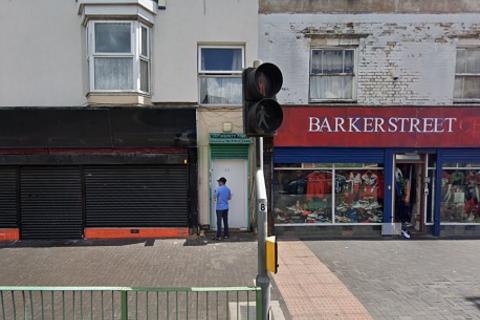 Studio to rent, Barker Street, Birmingham B19