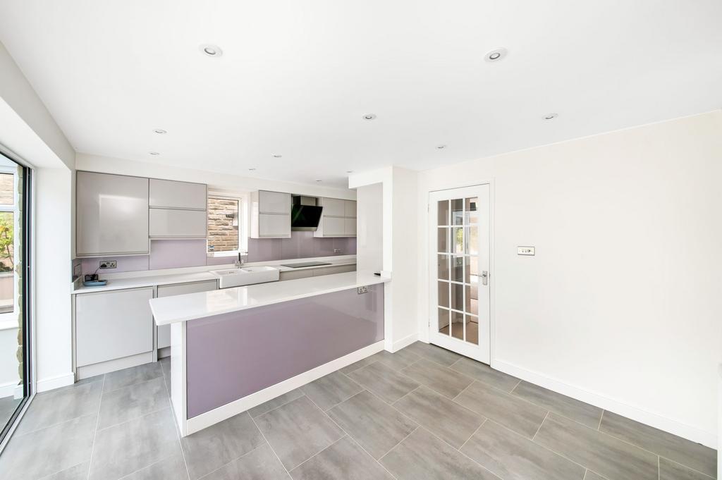 Open plan dining kitchen