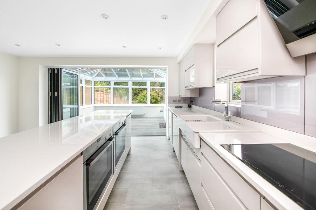 Open plan dining kitchen