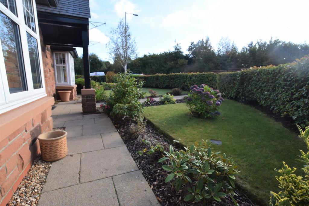 145 Lockerbie Road, Dumfries, DG1 3 BN - Grieve Gri