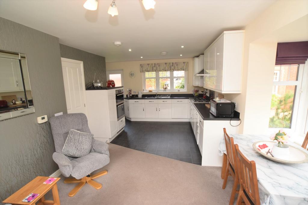 145 Lockerbie Road, Dumfries, DG1 3 BN - Grieve Gri