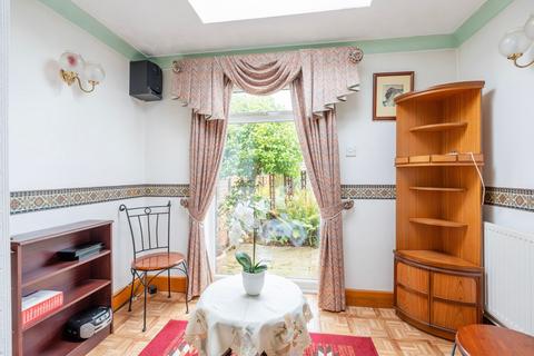 2 Merrifield Road, Lowestoft, NR33 7HB