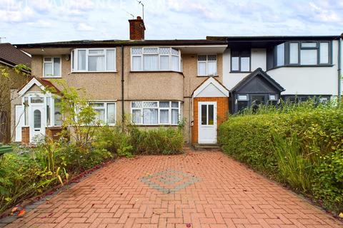 3 bedroom terraced house for sale, Lynwood Close, Harrow, Middlesex, HA2