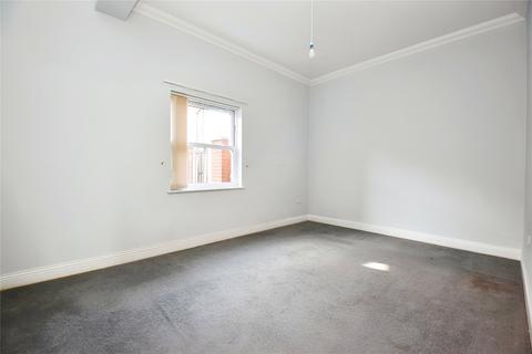 2 bedroom apartment for sale, Cobbold Road, Felixstowe, Suffolk, IP11