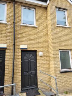 3 bedroom terraced house to rent, Morland Place, London N15