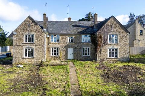 8 bedroom terraced house for sale, Kennel Lane, Chipping Norton