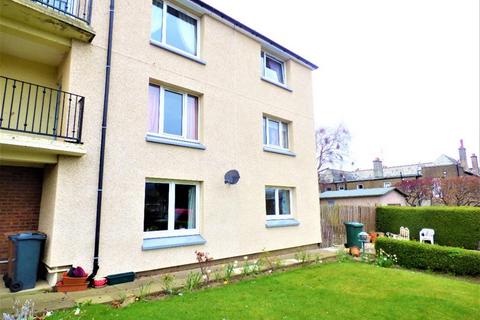 2 bedroom flat to rent, Langton Road, Newington, Edinburgh, EH9