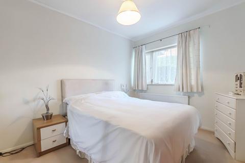 12 Partridge Drive, Bar Hill, Cambridge, CB23 8EN