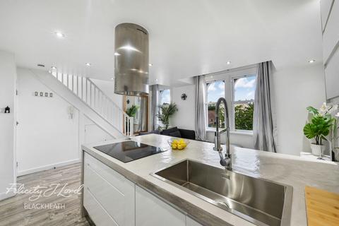 2 bedroom apartment for sale, Charlton Church Lane, London