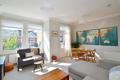 2 bedroom maisonette to rent, Avondale Road, Mortlake, SW14