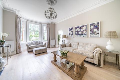 2 bedroom flat for sale, Parklands, Surbiton KT5