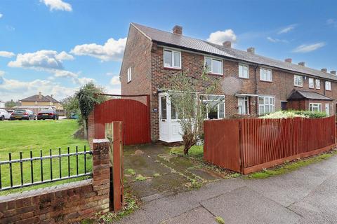 74 Croxdale Road, Borehamwood, WD6 4PZ