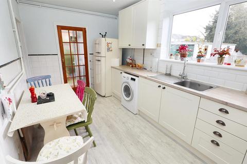74 Croxdale Road, Borehamwood, WD6 4PZ