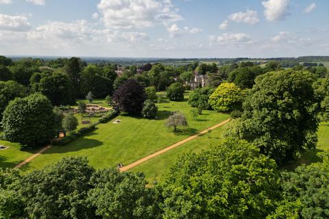 4 bedroom detached house for sale, Quarry Gate, Headington, OX3