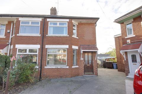 3 bedroom semi-detached house for sale, Astoria Crescent, Hull