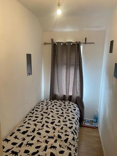 91 Holgate Road, Dagenham, RM10 8NB