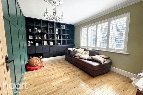 undefined, Fridaybridge Road, Elm