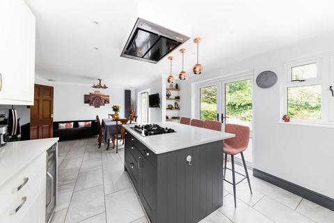 6 bedroom detached house for sale, Courtenay Close, Sutton Courtenay, Abingdon, Oxfordshire, OX14