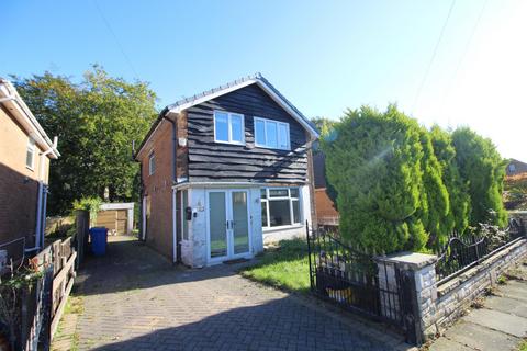 3 bedroom detached house to rent, Elmpark Way, Rochdale, OL12