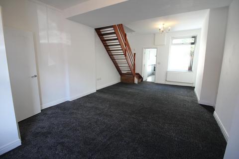 2 bedroom terraced house to rent, Ilford Street, Manchester, M11