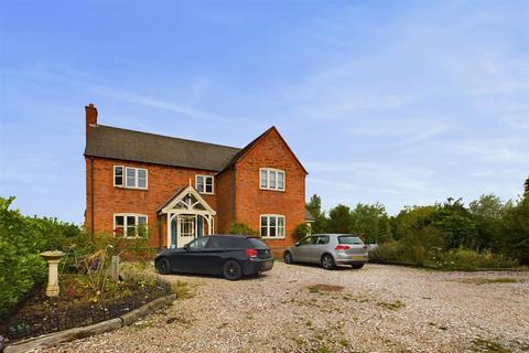 Firs Farm, Derby DE65