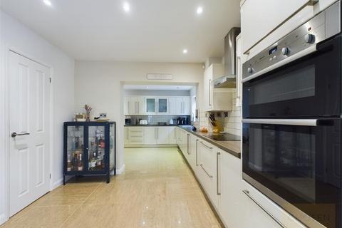 4 bedroom detached house for sale, Millfields, Hucclecote, Gloucester