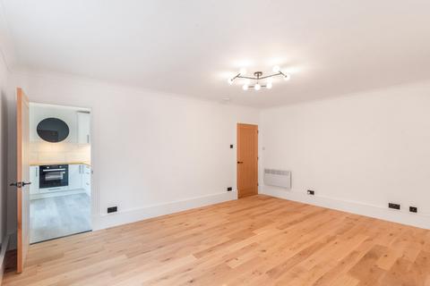 2 bedroom flat for sale, King Street, Crieff PH7