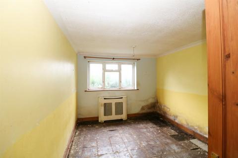 16 Harmar Close, Warwick, CV34 5UT
