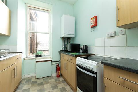 3 bedroom flat for sale, Flat 9, 35A Cowgate, Dundee, Angus, DD1