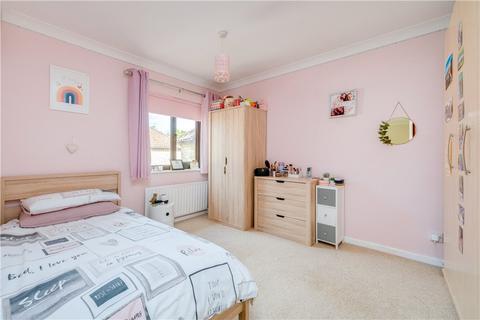 8 North Grove Way, Wetherby, LS22 7GE