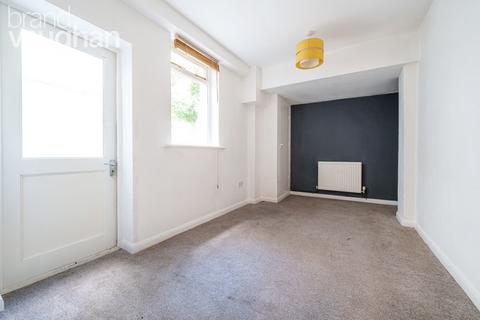 2 bedroom flat to rent, Albert Road, Brighton, BN1