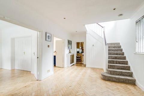 4 bedroom semi-detached house for sale, Finchley Road, Hampstead