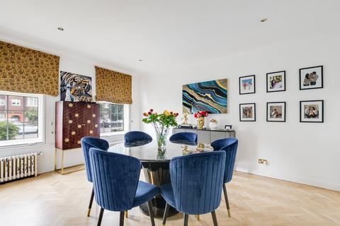 4 bedroom semi-detached house for sale, Finchley Road, Hampstead