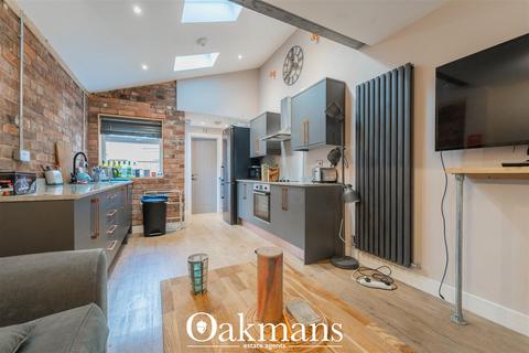 15 Daisy Road, Birmingham, B16 9DY