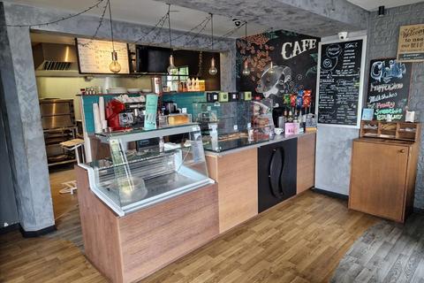 Cafe to rent, 1 Coopers Hill, Ongar, Essex, CM5