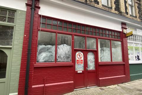 Shop to rent, Skinner Street, Newport NP20