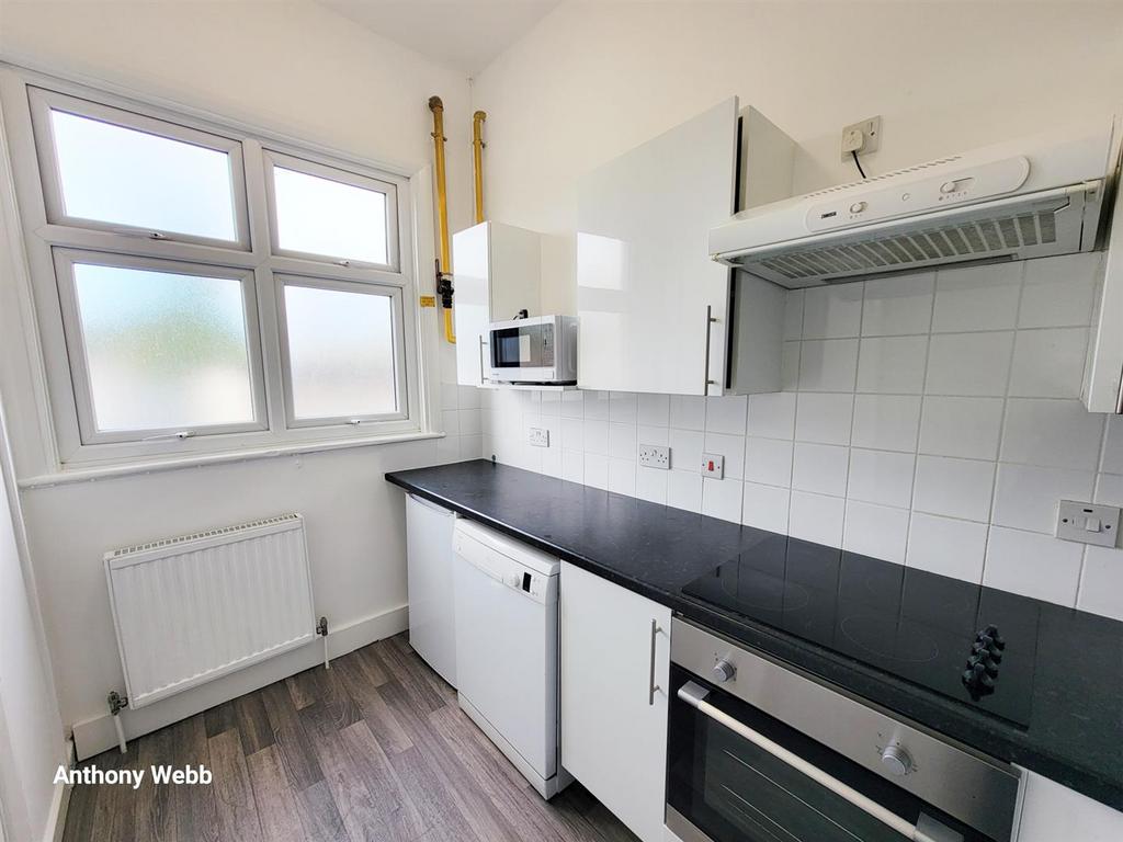 Kitchen 1.png