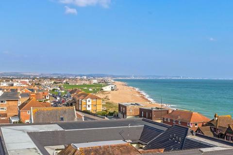 2 bedroom flat for sale, Milford Court, Brighton Road, Lancing