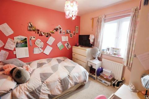 30 Bramham Croft, Wombwell, Barnsley, S73 8BE