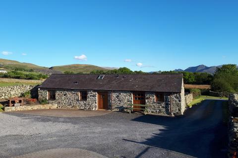 4 bedroom detached house for sale, Llanllechid LL57